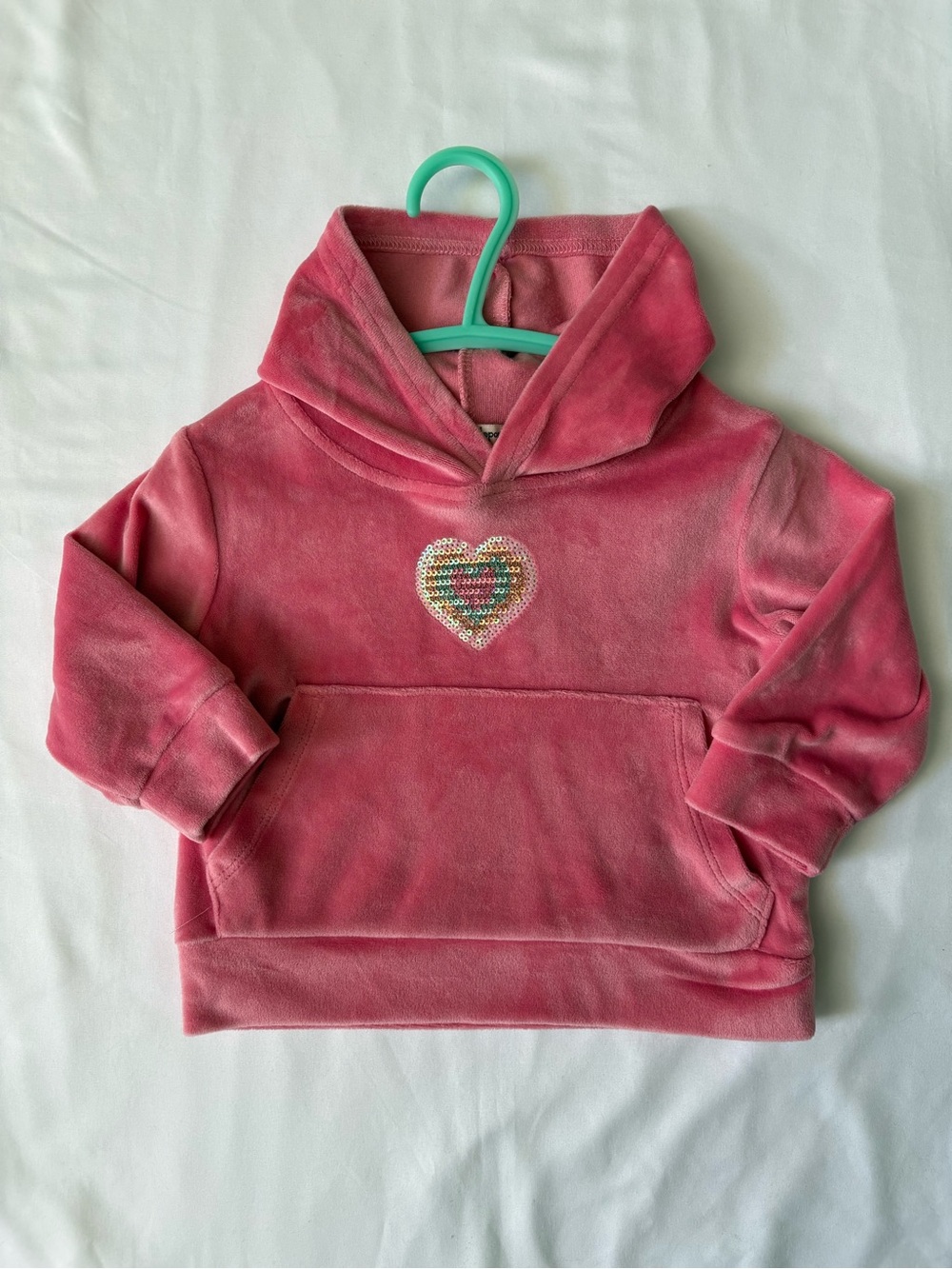 🌸 Baby girl Pink Velour Hoodie with Sequin Heart
